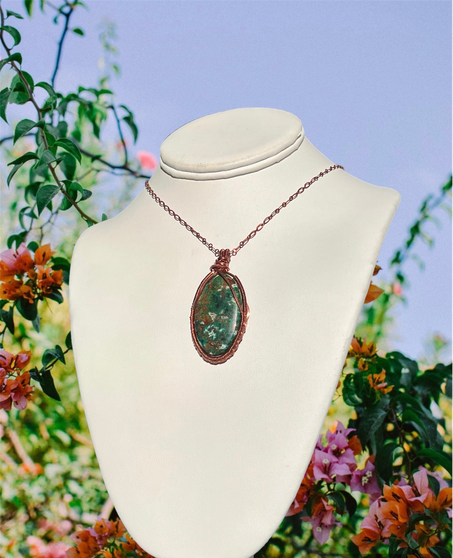 Alpine waters - necklace